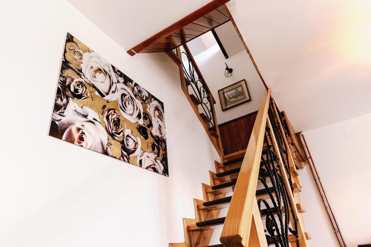 Villa Casa Tamplarului Alba Iulia Esterno foto