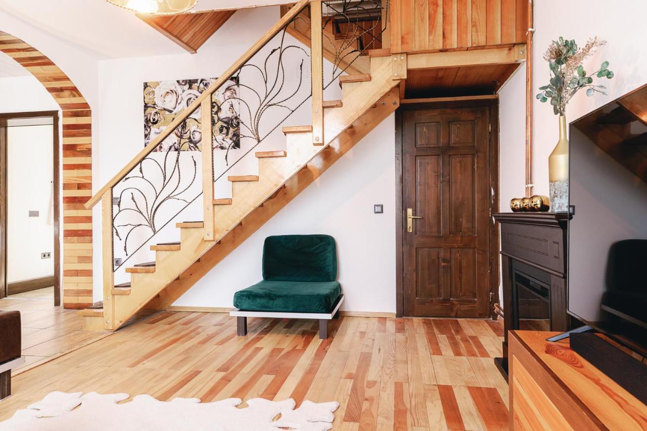 Villa Casa Tamplarului Alba Iulia Esterno foto